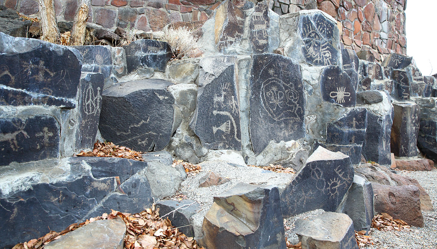 ginkgo petrified forest state park petroglyph