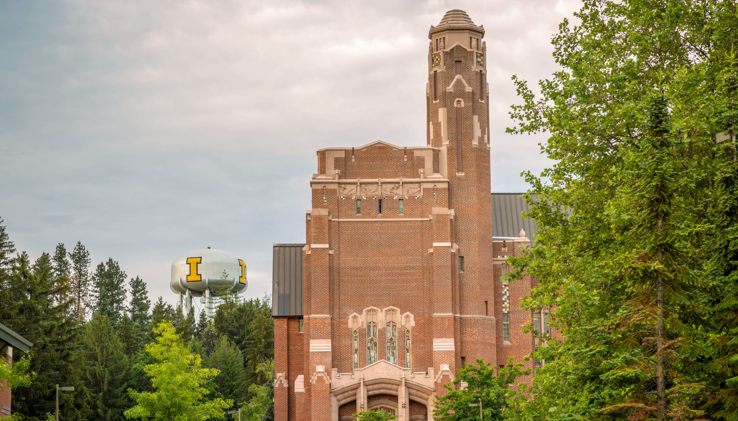 Memorial Gymnasium and the University of Idaho water tower are landmarks of the Moscow, Idaho college campus.