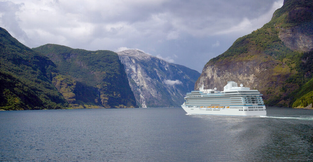 New Cruiseships Oceania Vista Baltic Norway by Oceania Cruises 1