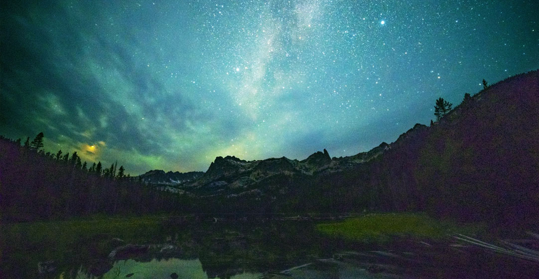 The starry sky in the Sawtooth National Recreation Area makes for a perfect romantic getaway.