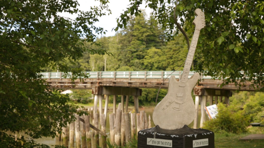 Kurt Cobain Memorial Park (aka Kurt Cobain Landing) was the first memorial to Cobain in his hometown of Aberdeen.