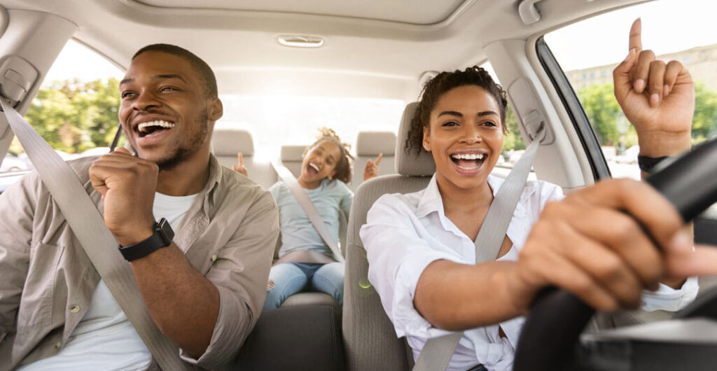 Safety is a top concern for summer road trips in the USA, especially if you are traveling with your family. Wondering how to plan a summer road trip with all ages? Use this basis checklist. 